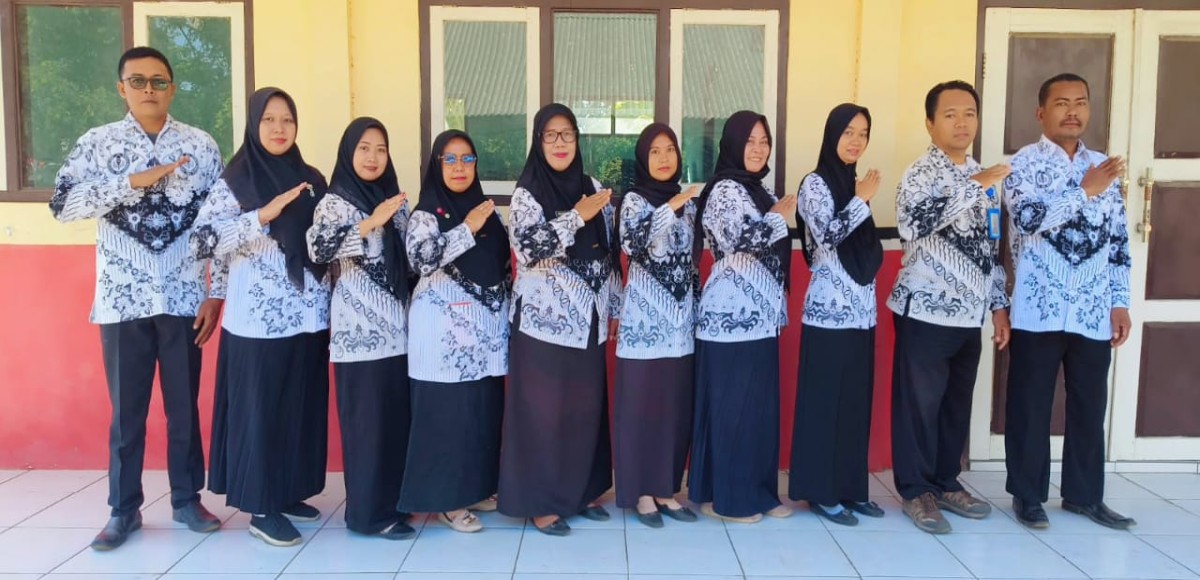 GURU SDN 2 BANYUPUTIH